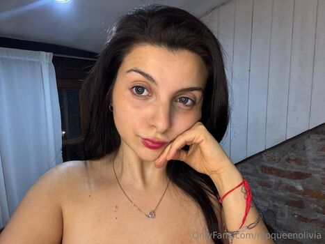 nipqueenolivia