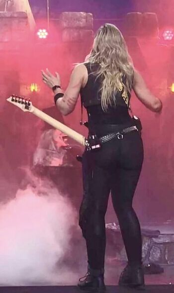 Nita Strauss
