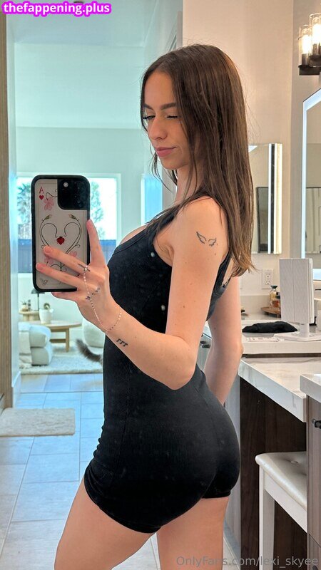 Katelyn Elizabeth / katelynelizabeth / nnayetakk Naken OnlyFans Foto #1527