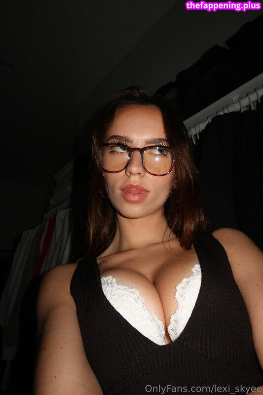 Katelyn Elizabeth / katelynelizabeth / nnayetakk 누드 OnlyFans 사진 #1703