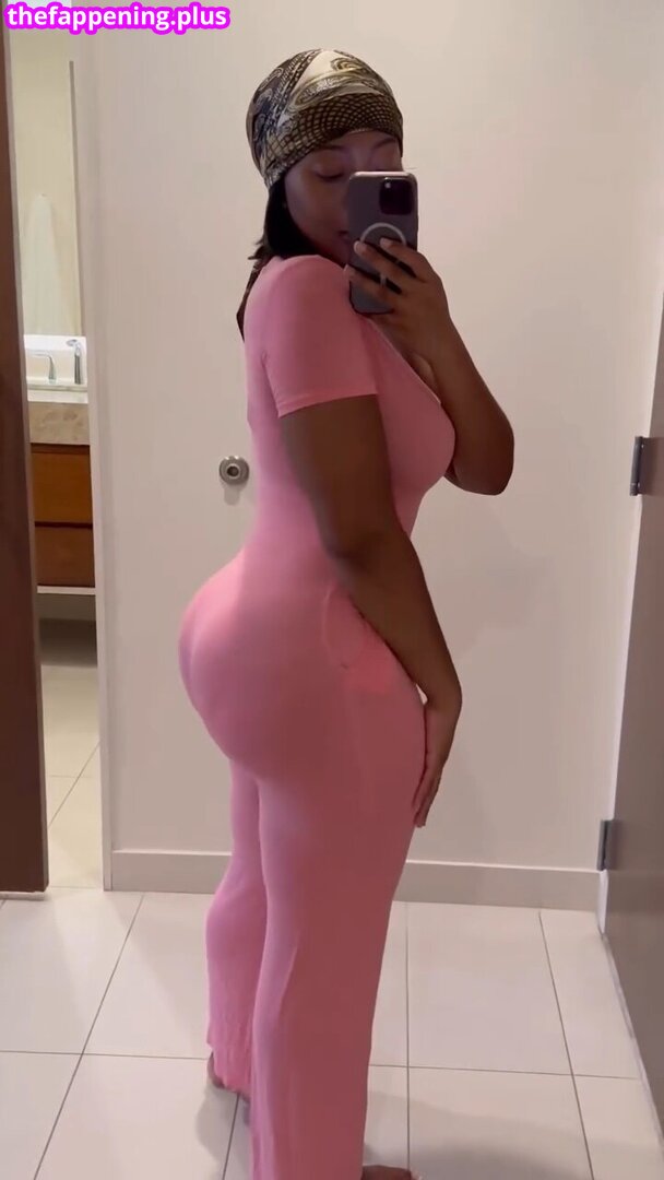 Nneka / https: / whoisnneka 누드 OnlyFans 사진 #74
