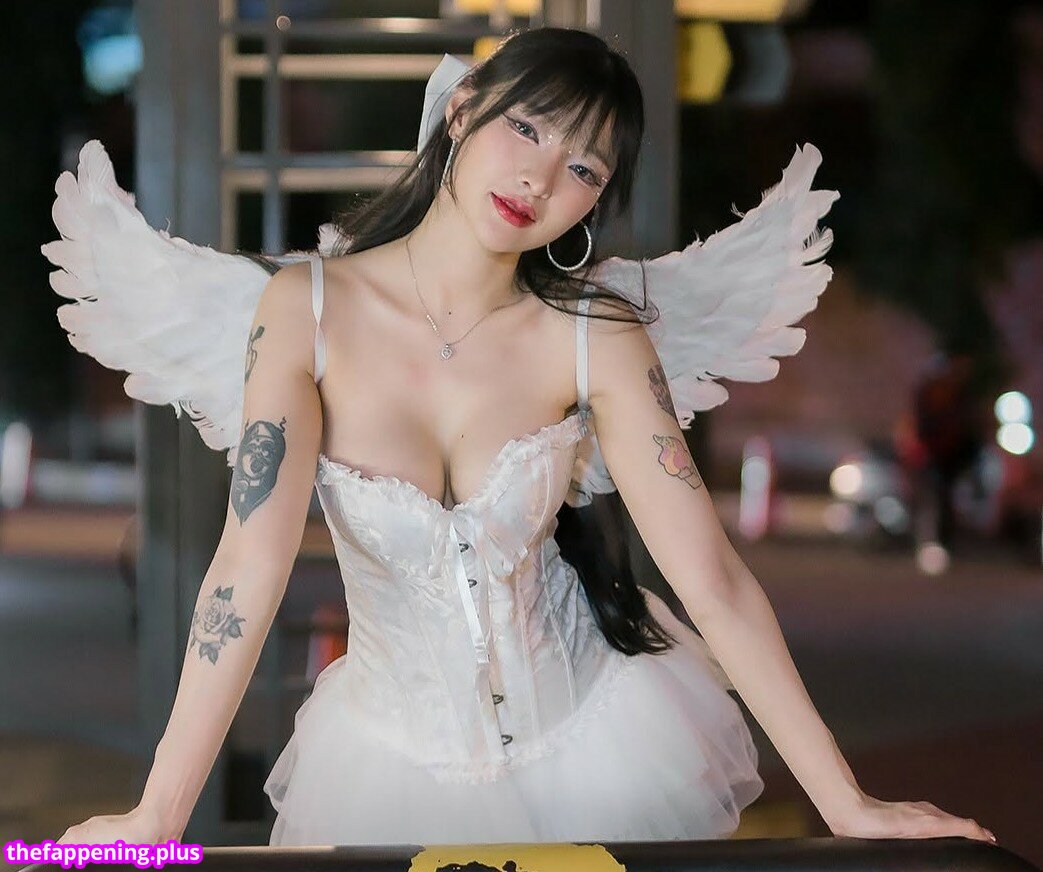 nnewy / nnewys Fotografie OnlyFans Dezbrăcată #85