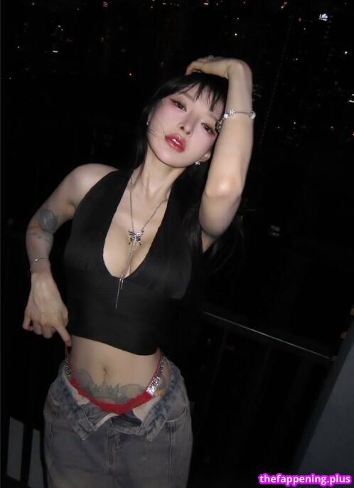 nnewy / nnewys ヌードOnlyFans写真 #106