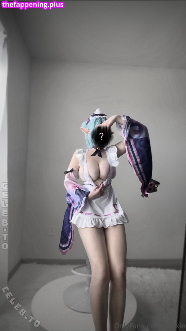 https: / kltt3y / nnyxie Fotografie OnlyFans Dezbrăcată #19