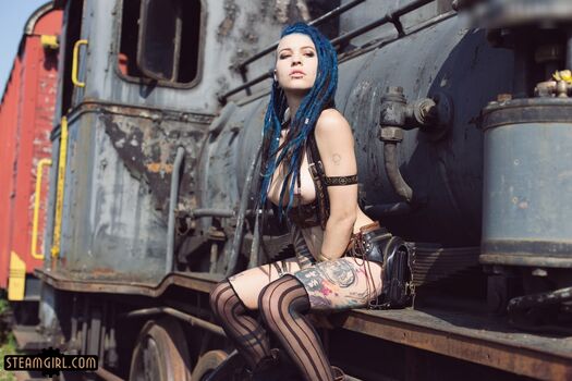Noemi Riot