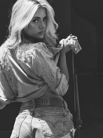 Nomi Sheridan