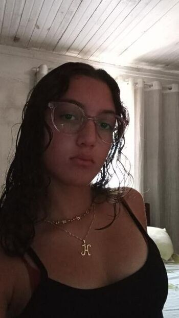 Novinhas_Erome01