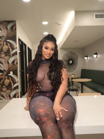 NyNyirene