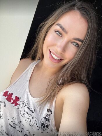 official_ceciliaxo