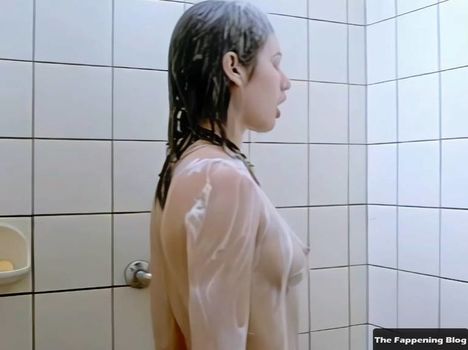 Olga Kurylenko