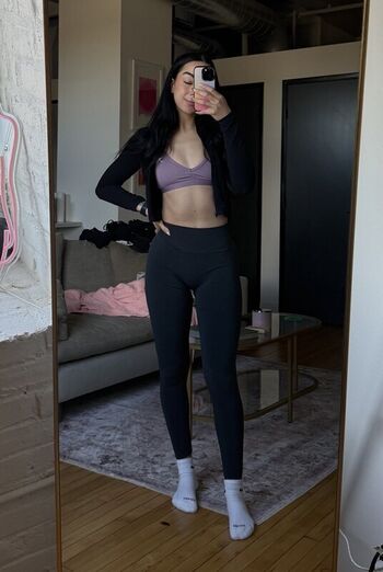 Oliive Livy_J