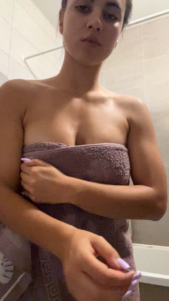 olive_flirt