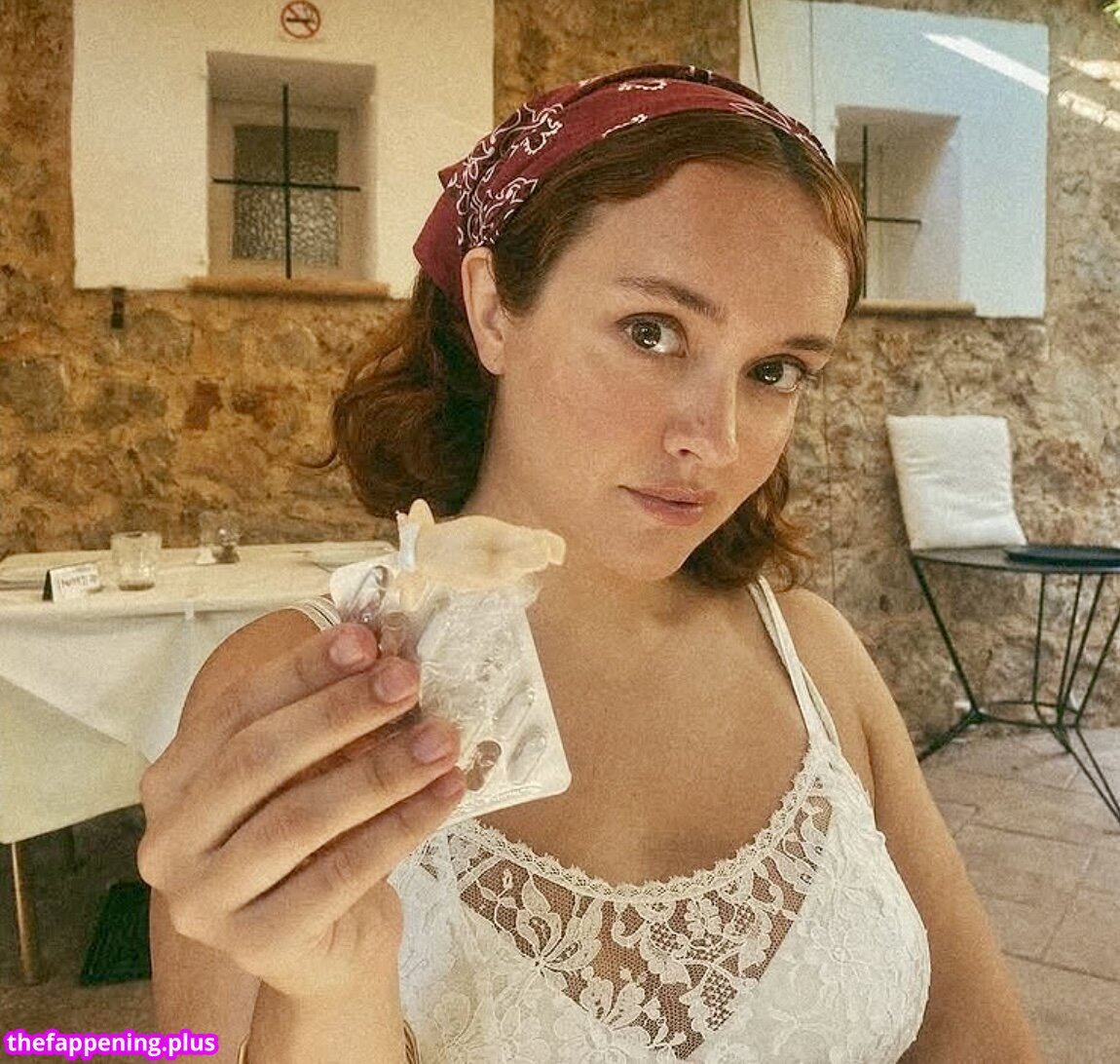 Olivia Cooke