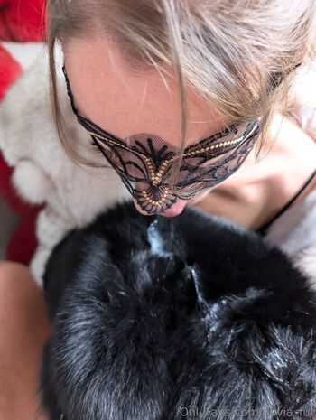 olivia_fur