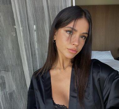 Olivia Grivas
