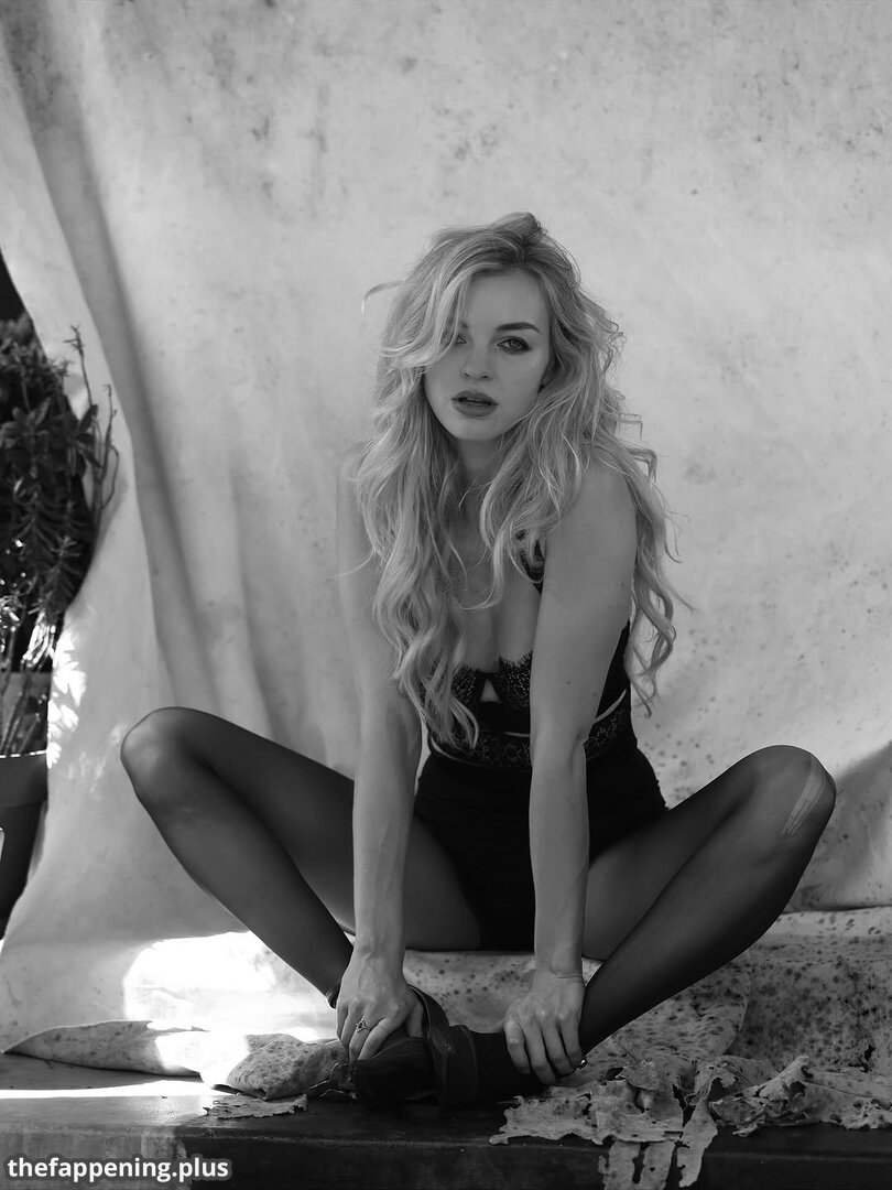 Olivia Rose Keegan