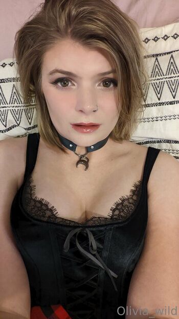 olivia_wild_22