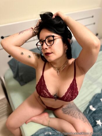 oliviavixon