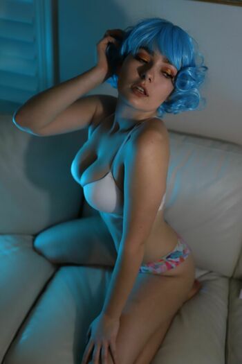 OMGCosplay