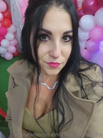 only_me_alessandra_vip