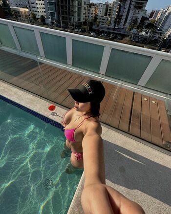 Oriana Falla