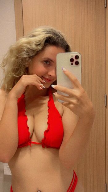 Özge Norman