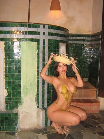 Paloma Mami