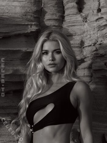 Pamela Reif
