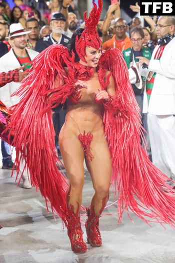 Paolla Oliveira