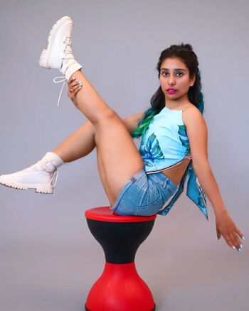 Parul_Cutearora