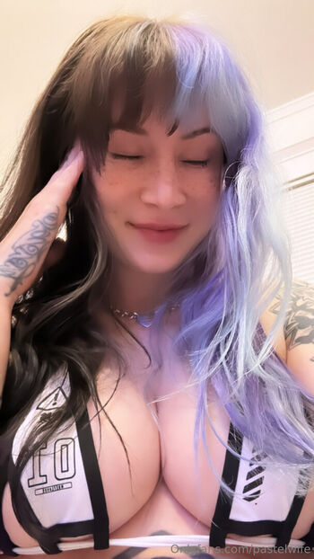 pastelwife