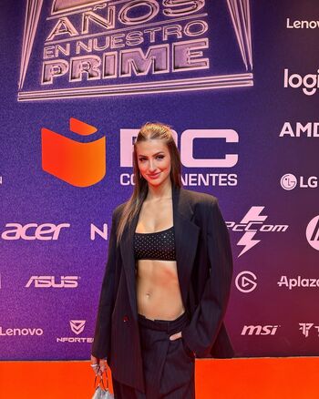 Paula Curras