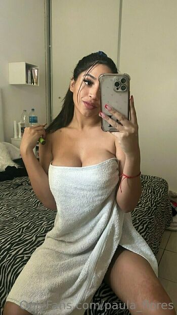 paula_flores