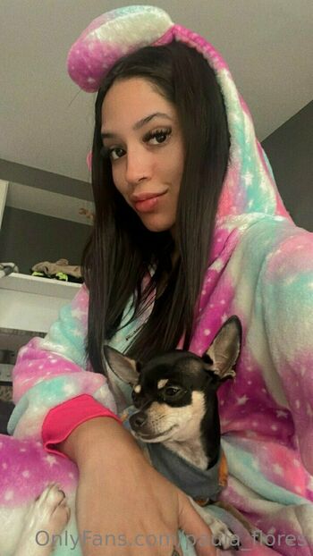 paula_flores