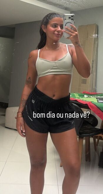 Paula Nobre