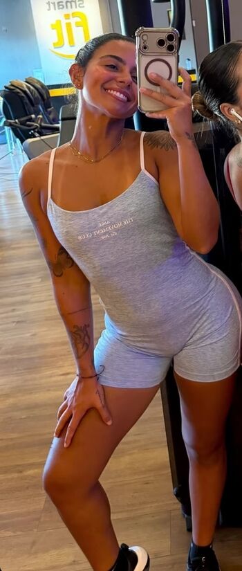 Paula Nobre
