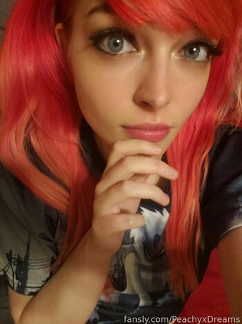 PeachyxDreams