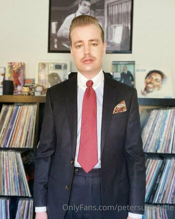 petersuitandtie