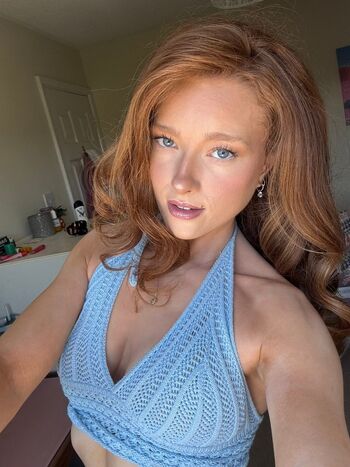 phoebeisginger