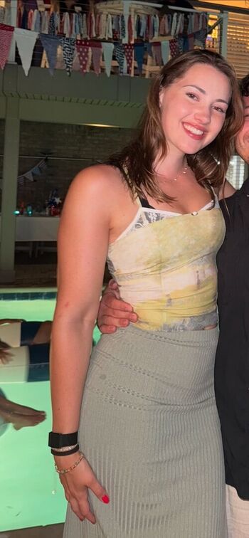 Pineapplebrat
