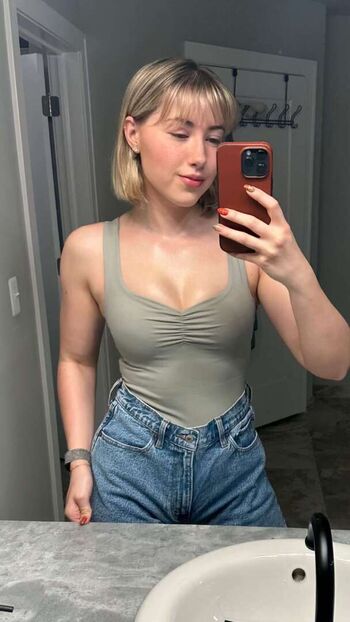 Pineapplebrat