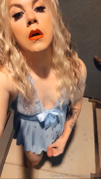 pinuppeach