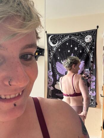 pixiegirlcamxxx