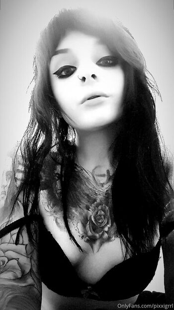 pixxigrrl
