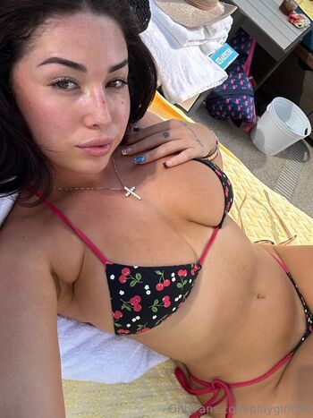 playgirlcris