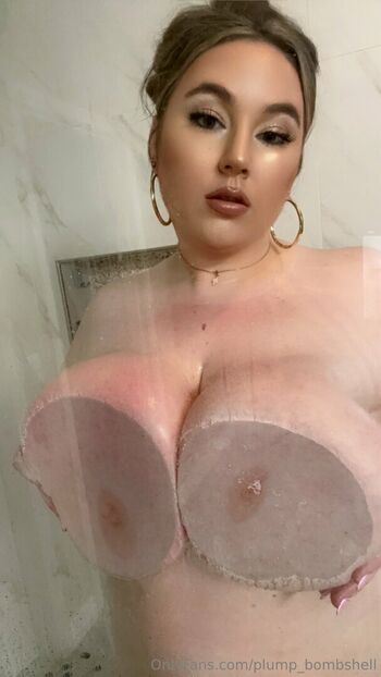 plump_bombshell