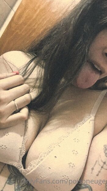 poisoneuge