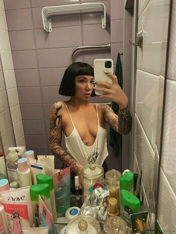 polina_molly