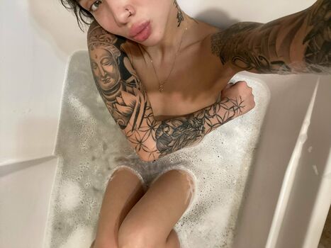 polina_molly