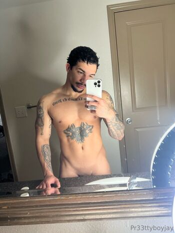 pr33ttyboyjay